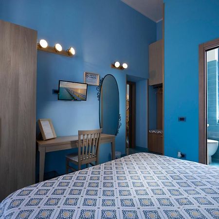 ホテル Casina Lambis ポッツオーリ エクステリア 写真