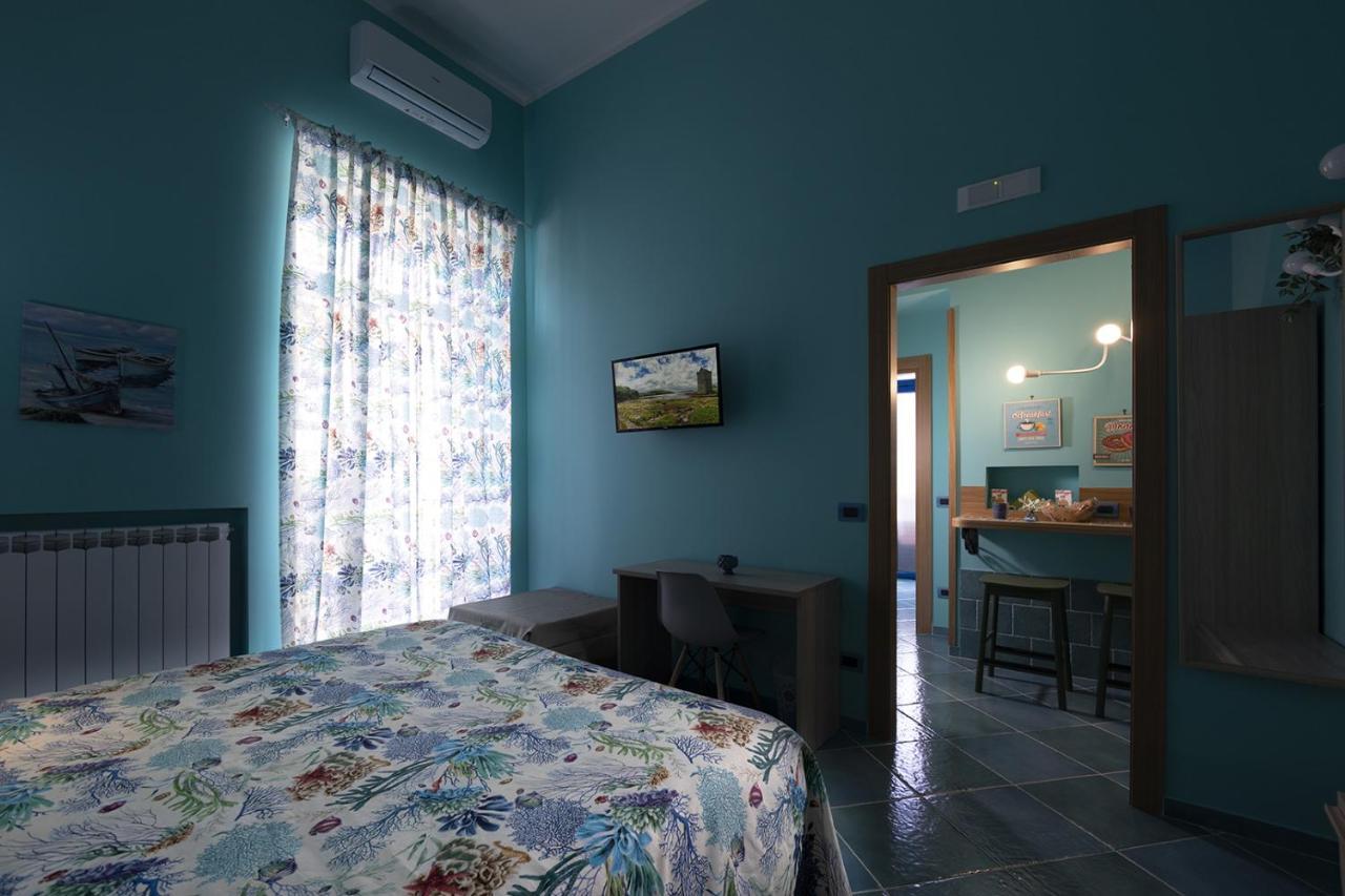 ホテル Casina Lambis ポッツオーリ エクステリア 写真